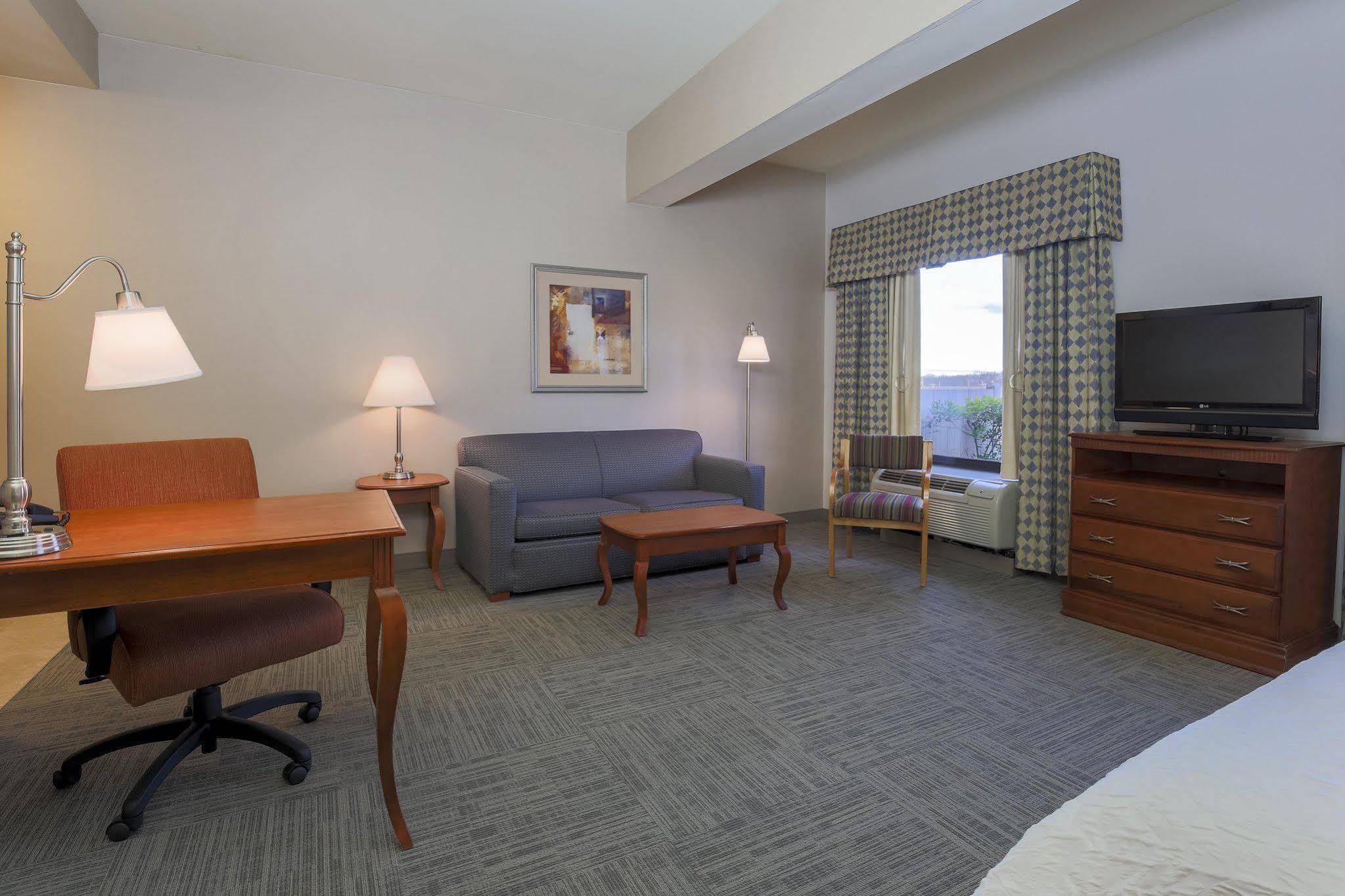 Hampton Inn & Suites Providence / Smithfield Exteriör bild
