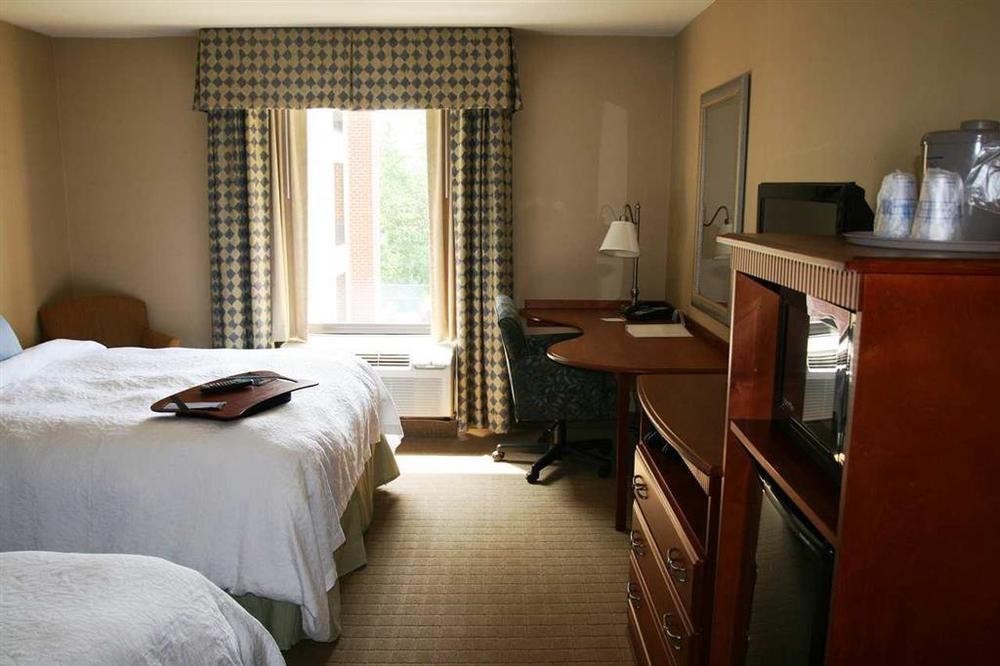 Hampton Inn & Suites Providence / Smithfield Rum bild