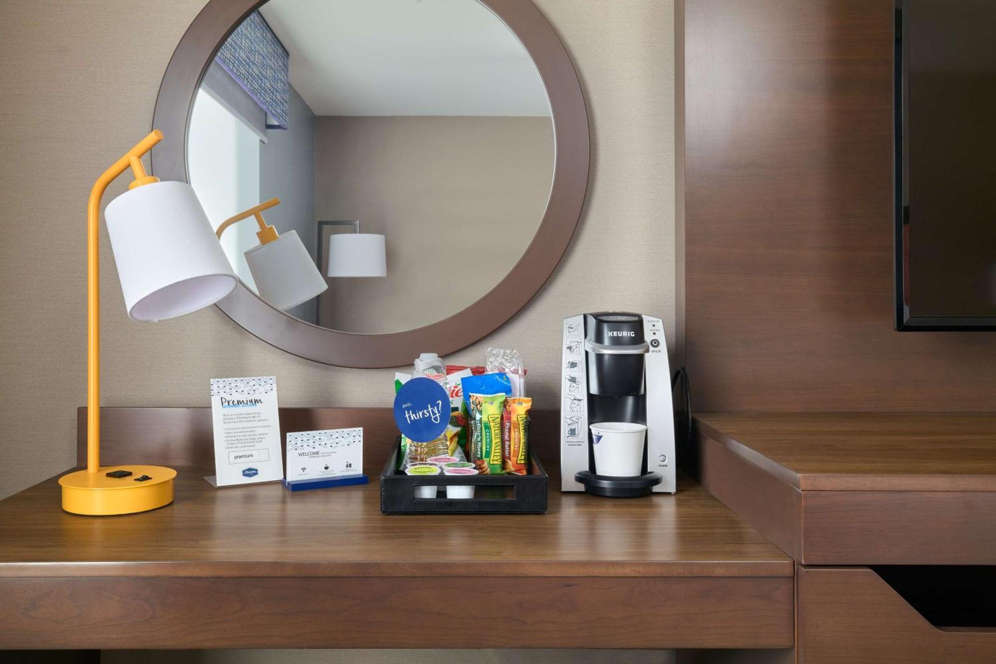 Hampton Inn & Suites Providence / Smithfield Exteriör bild