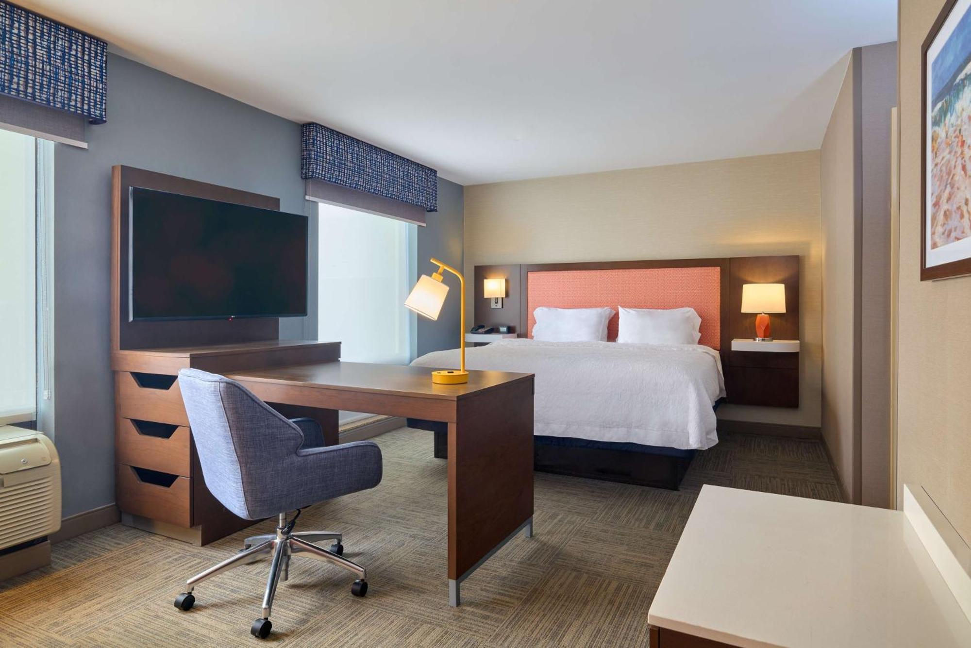 Hampton Inn & Suites Providence / Smithfield Exteriör bild